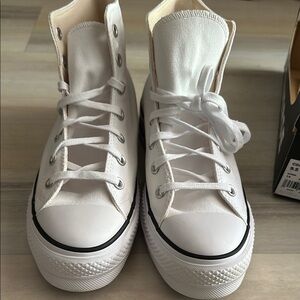 Converse White High-Top Sneakers Classic Style